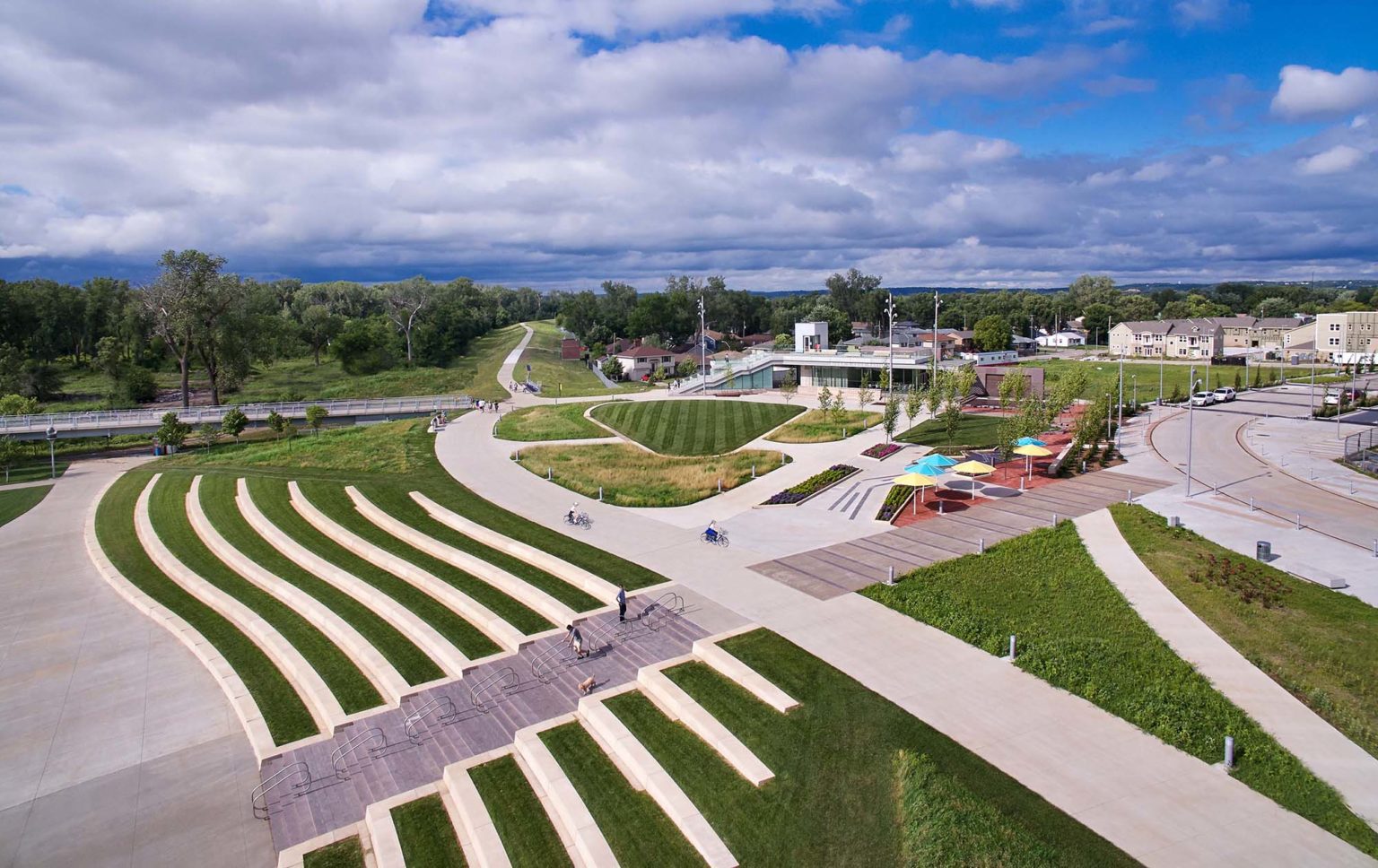 River's Edge Pavilion - Alley Poyner Macchietto Architecture